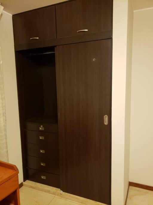 Departamento Amoblado En Ica Apartment ภายนอก รูปภาพ