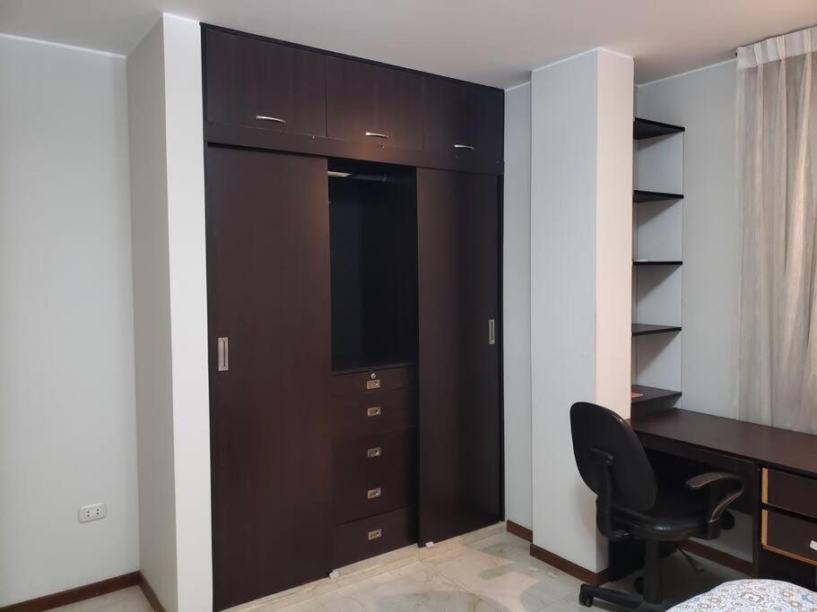 Departamento Amoblado En Ica Apartment ภายนอก รูปภาพ