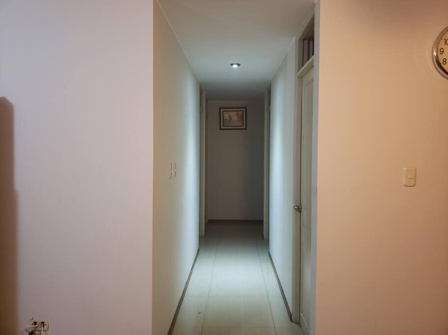 Departamento Amoblado En Ica Apartment ภายนอก รูปภาพ