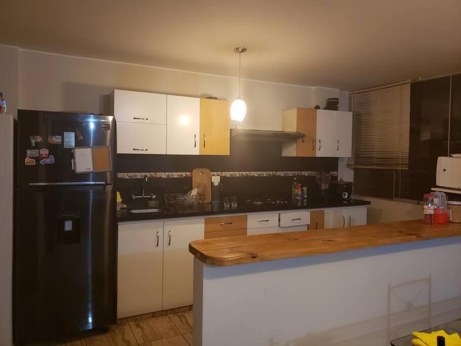 Departamento Amoblado En Ica Apartment ภายนอก รูปภาพ